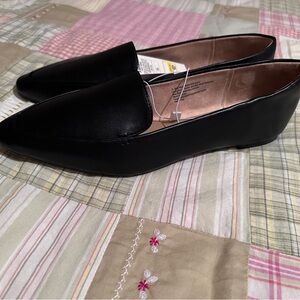 A‎ New Day Black Size 11 Ladies Flats Sleek Minimalist Design NEW